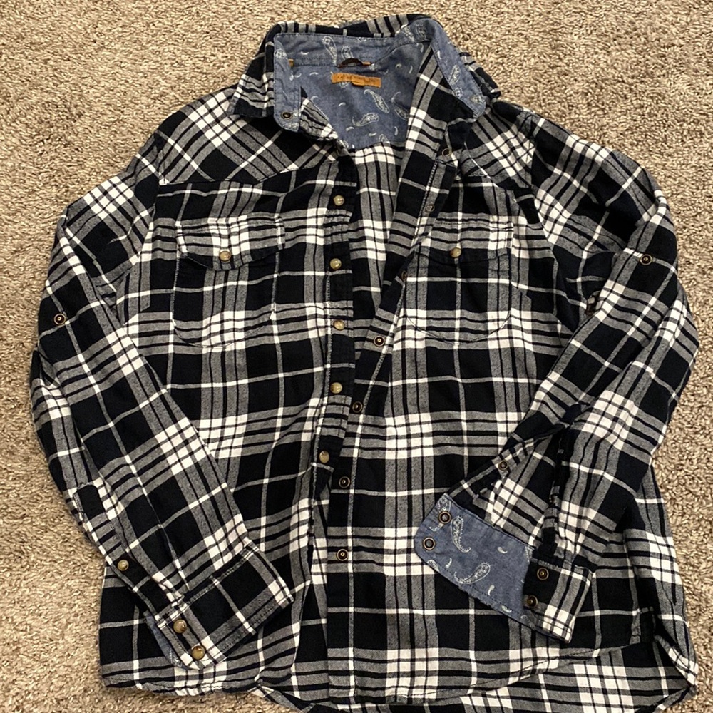 Black & White Flannel!!